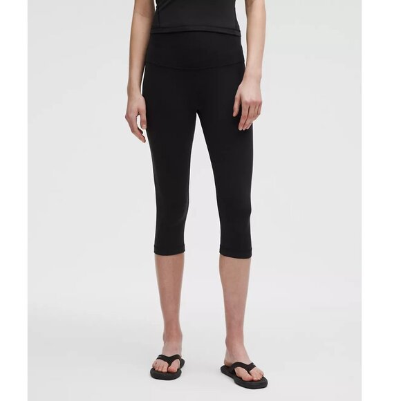 Lululemon Black Capris Yoga Pants Luon Stretch Waist Athleisure Pants 4 - Picture 1 of 8